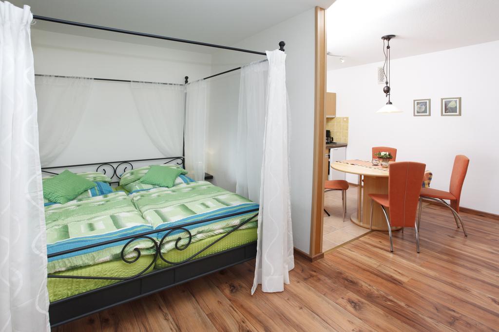 Ferienwohnung Inge Steinruecken Winterberg Værelse billede